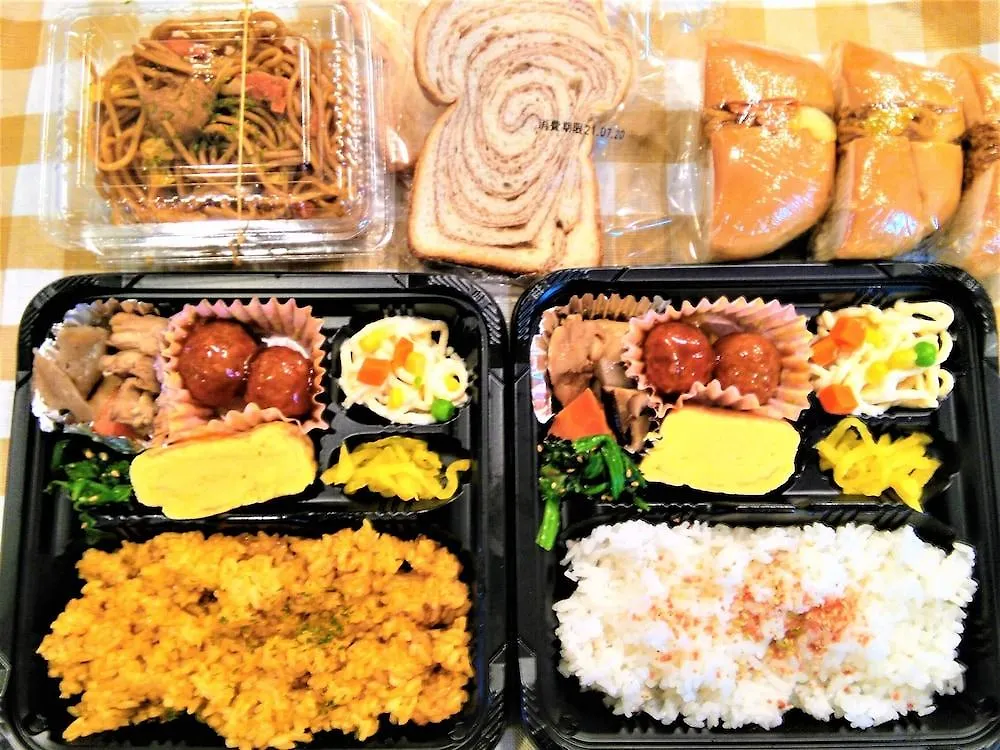 Toyoko Inn Osaka Umeda Higashi 3*,  Japan