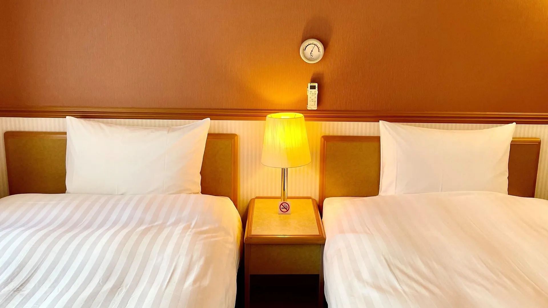 Toyoko Inn Osaka Umeda Higashi Отель