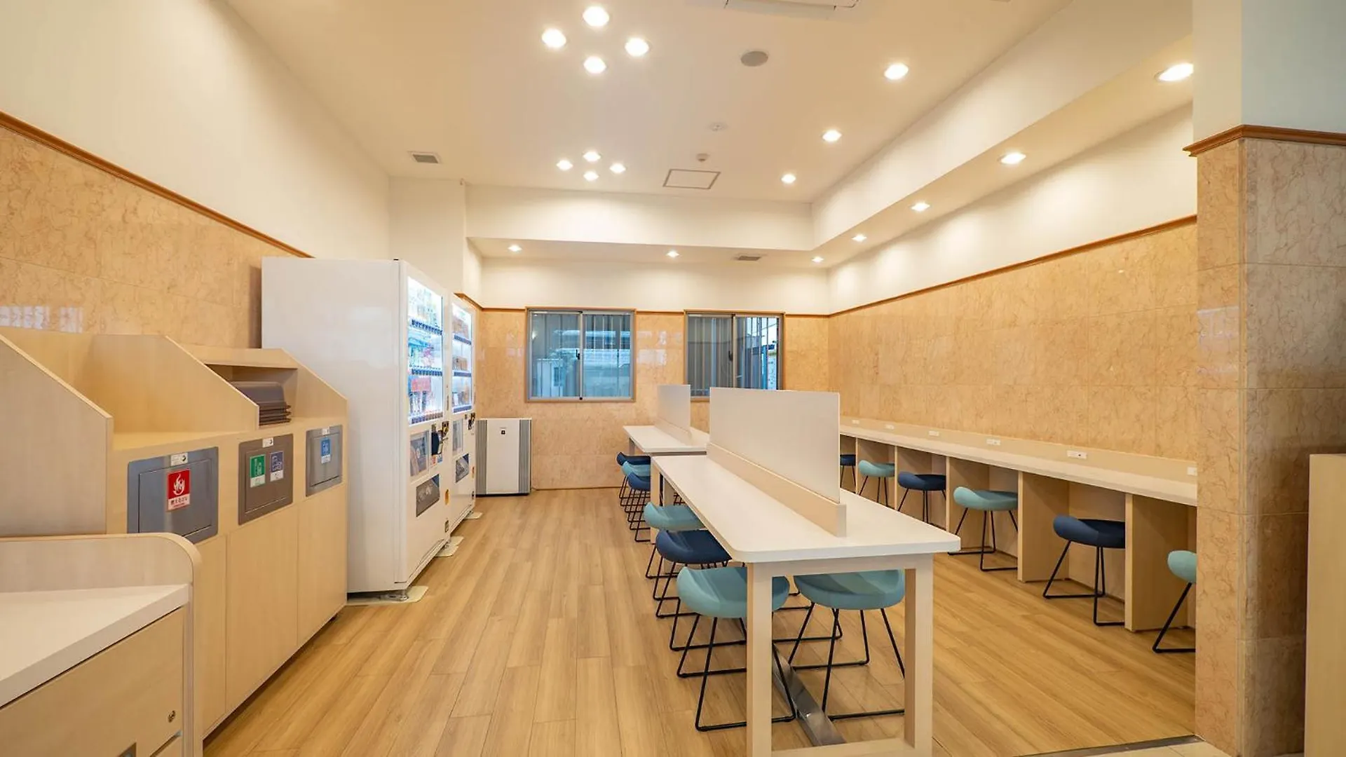 Toyoko Inn Osaka Umeda Higashi Япония